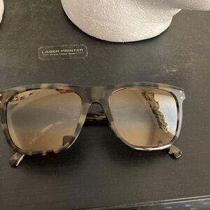 Maui Jim sunglasses  velzyland in great shape